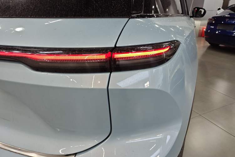 Used Nio ES6 2024 75 kWh Right Rear Taillight