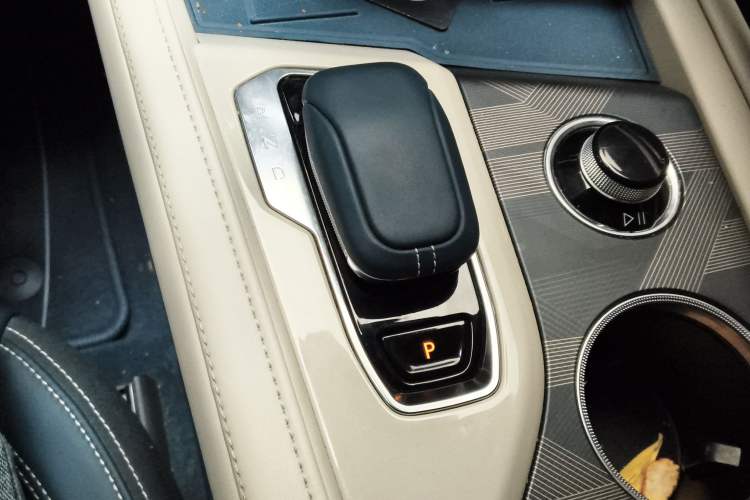 Used Zeekr 001 2023 WE Edition 100 kWh Gear Lever