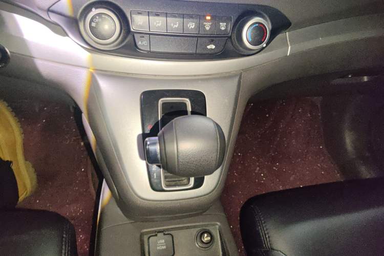 Used Honda CR-V 2015 2.0L 2WD Classic Edition
