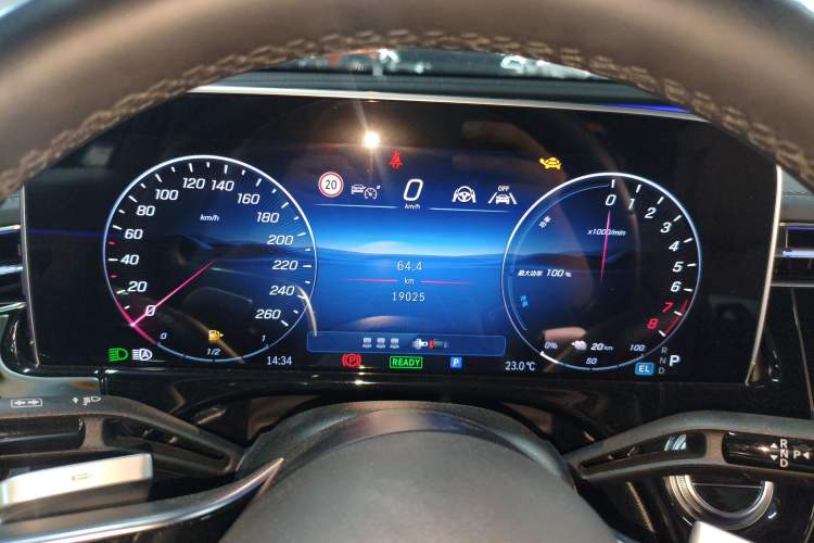 Used Mercedes-Benz E-Class New Energy 2024 E 350 e L Plug-in Hybrid Sedan Instrument Cluster