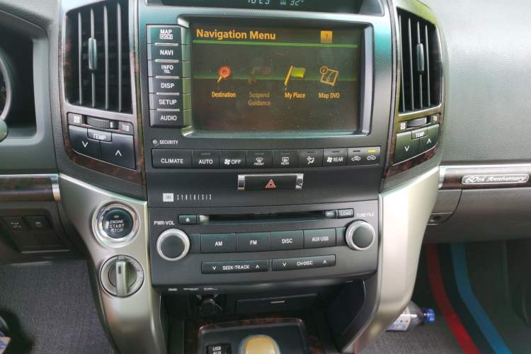 Used Toyota Land Cruiser 2010 4.7L Automatic VX
