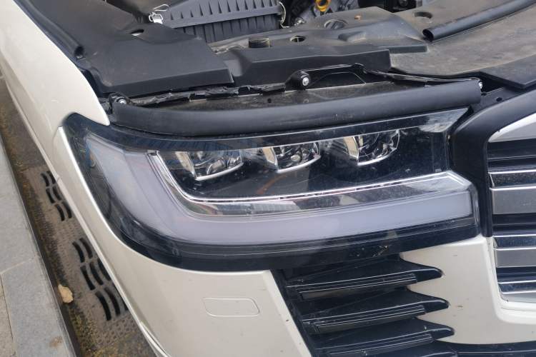 Used Toyota Land Cruiser 
