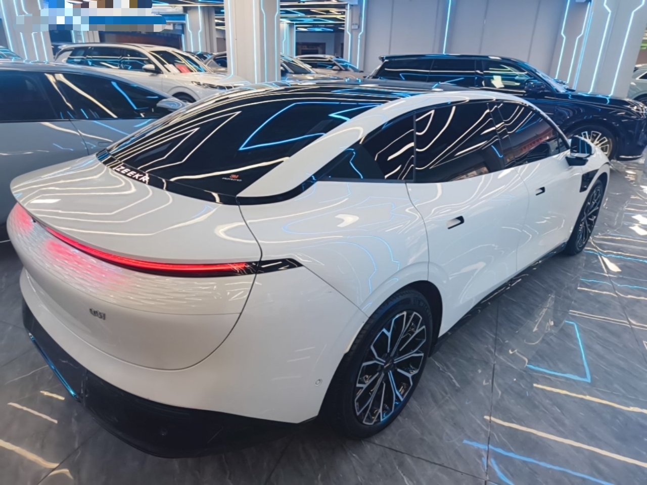 Zeekr 007 2025 Rear-Drive Intelligent Driving Version 75 kWh — снимка 6