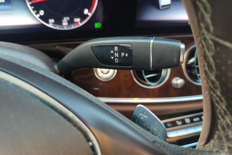 Used Mercedes-Benz E-Class 2017 E 300 L Luxury Model Gear Lever