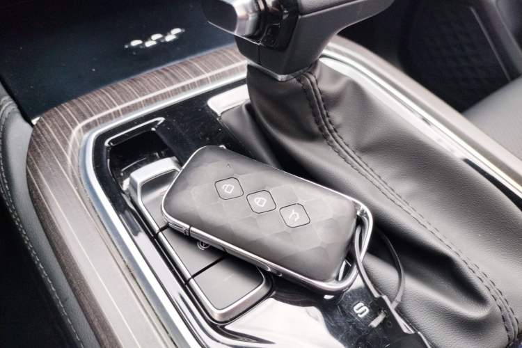 Used Wuling Jiachen 2022 1.5T CVT Deluxe Flagship Edition
