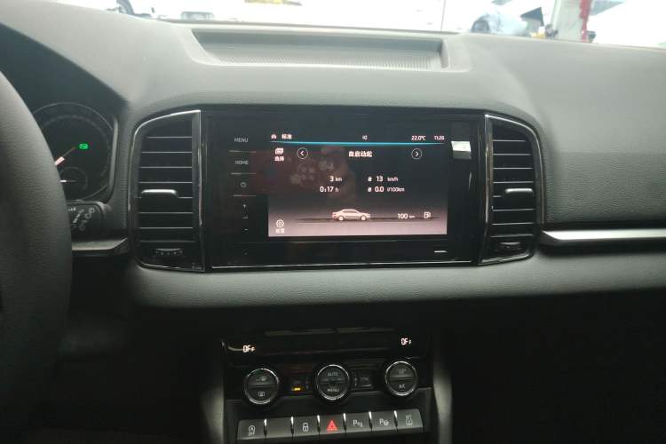 Used Skoda Karoq 2019 TSI280 SmartDrive Luxury Edition China V Standard Audio And AC Panel