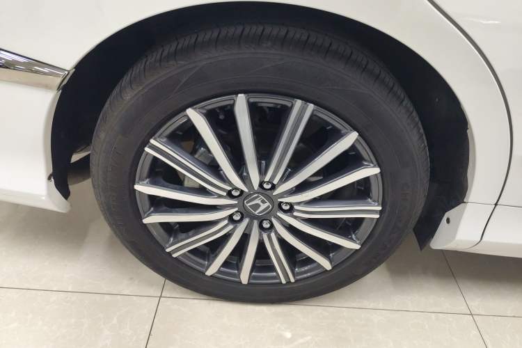 Used Honda Elysion 2022 2.0L eHEV Luxury First Edition
