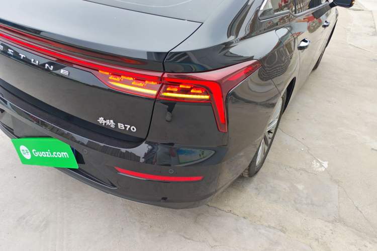 Used Bestune B70 2023 Third Generation 1.5T Automatic Enjoyment Version
