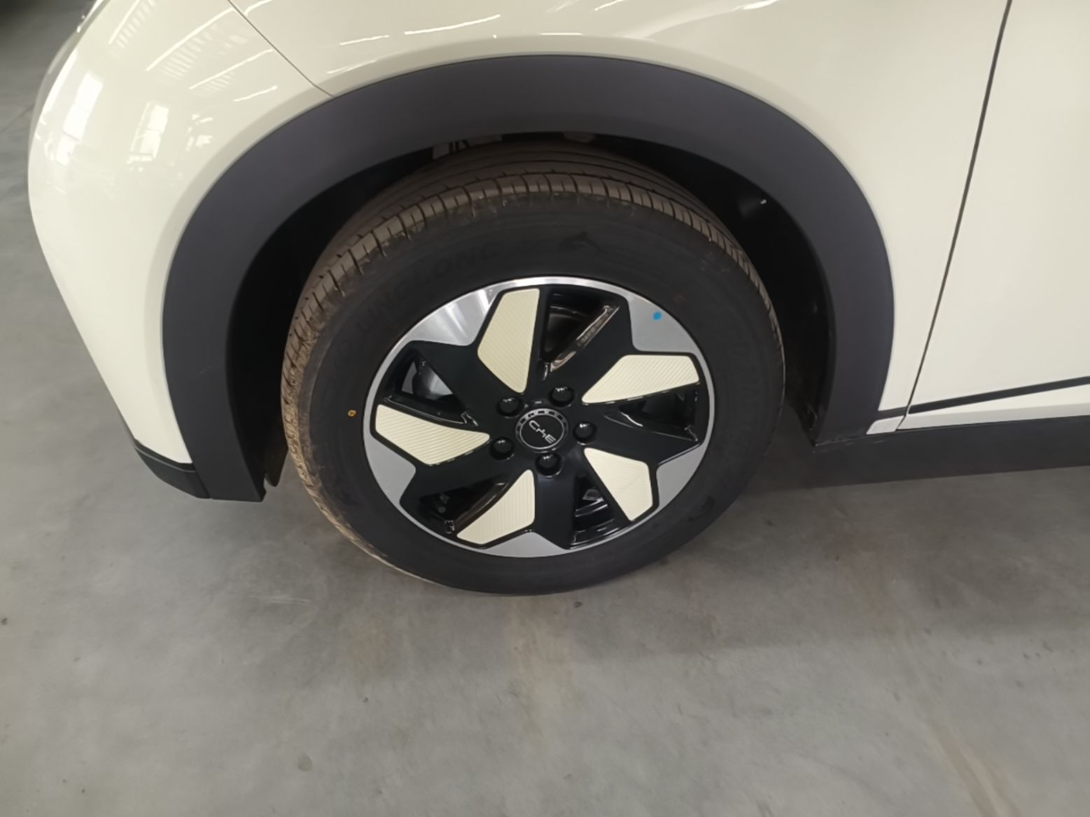 BYD Dolphin 2025 420km Free Edition — снимка 10