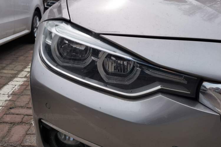 Used BMW 3 Series 2016 320Li Ambition Model Right Front Headlight