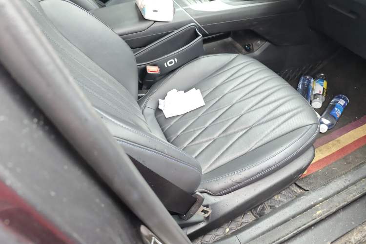 Used CHANGAN NEVO A05 2024 70 Pro Right Front Seat