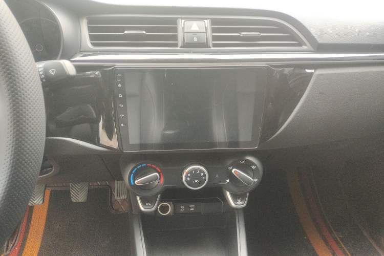 Used Kia K2 2017 Sedan 1.4L Manual Transmission 15th Anniversary Special Edition GLS