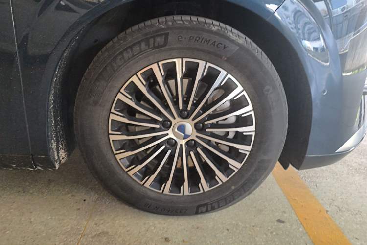 Used Denza D9 2022 DM-i 970 Four-Wheel Drive Flagship Model