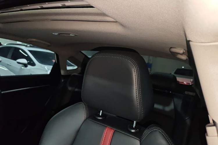 Used CHANGAN Eado 2020 PLUS Blue Whale NE 1.4T GDI DCT Prestige Model Headliner