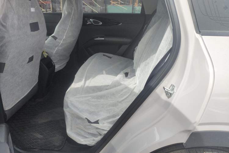 Used Geely Galaxy Geome 2025 310km Youth Edition Left Rear Seat