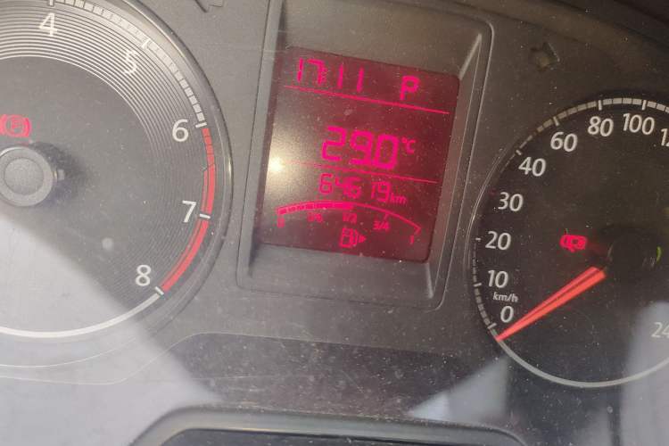 Used Volkswagen Jetta 2017 1.5L Automatic Fashion Model