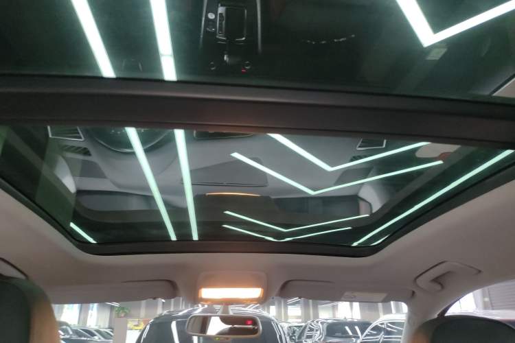 Used Audi Q5 2017 Plus 40 TFSI Technology Model
