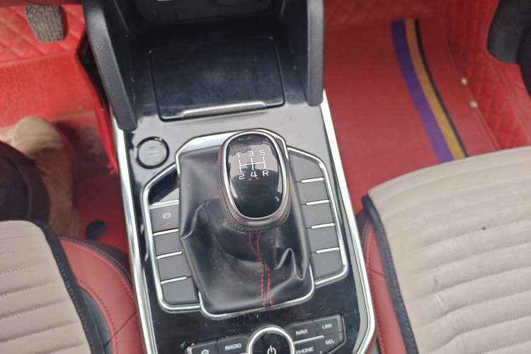 Used Bestune T33 2019 1.6L Manual Luxury Version China V