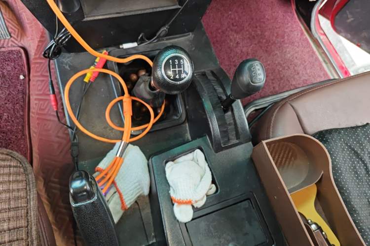 Used BAW Zhanqi 2019 1.5T Hardtop Version China V Standard Gear Lever