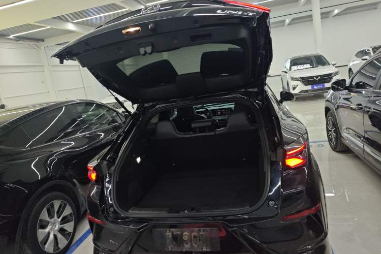 Used Changan UNI-T 2022 1.5T Prestige Version
