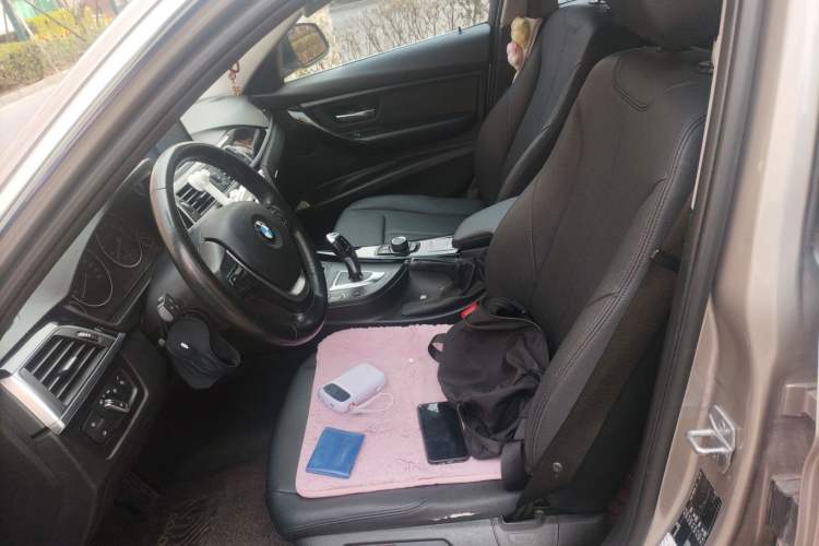 Used BMW 3 Series 2017 320Li Fashion Model
