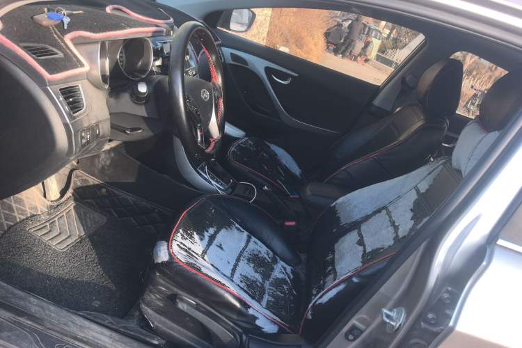 Used Hyundai Elantra (5th Generation / Langdong) 2016 1.6L Automatic Prestige Model