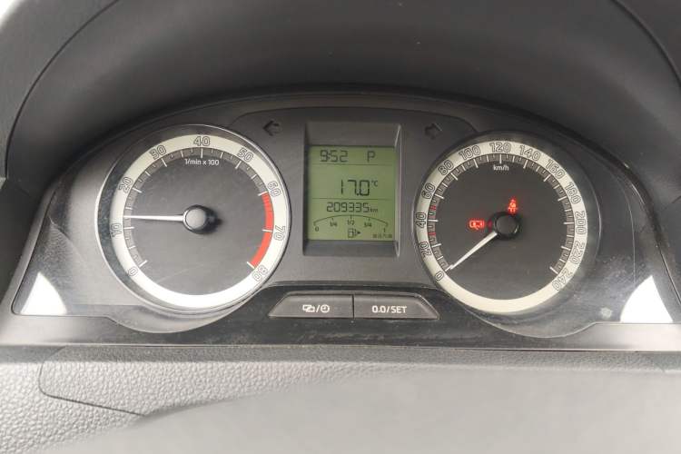 Used Skoda Rapid 2019 1.5L Automatic Standard Edition
