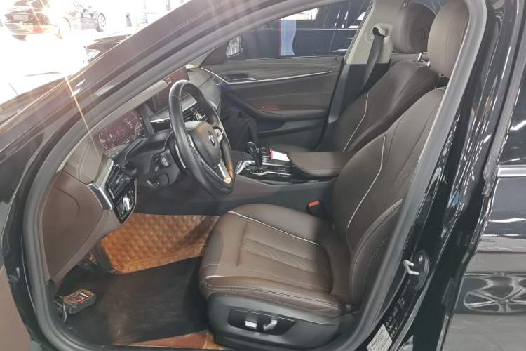 Used BMW 5 Series 2021 530Li xDrive Luxury Package
