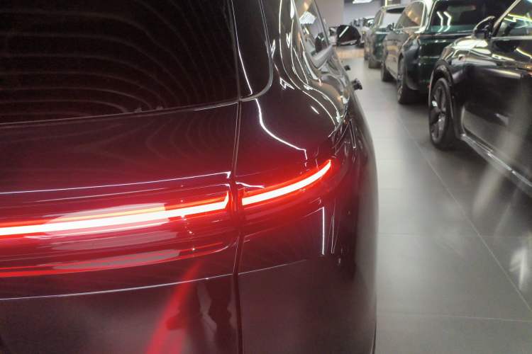 Used Li Auto L9 2025 Ultra Smart Refreshed Edition
