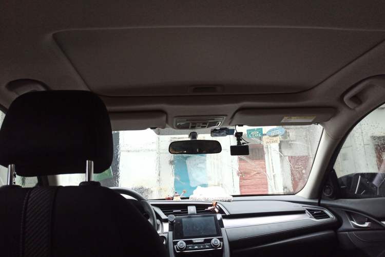 Used Honda Civic 2016 220TURBO CVT Luxury Edition
