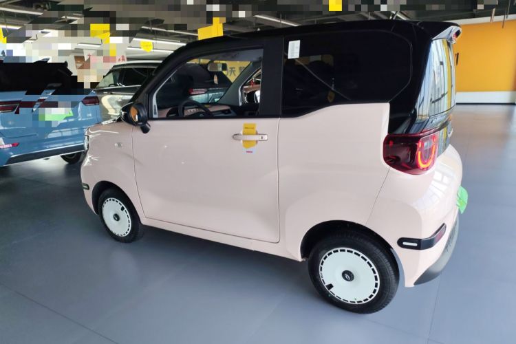 Used Chery QQ Ice Cream 2024 Edition Youth Version 120km Milkshake