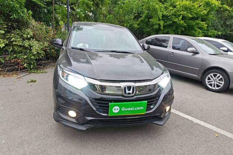 Used Honda Vezel 2020 1.5L CVT Pioneer Edition
