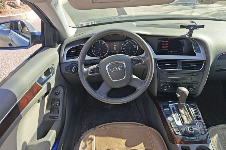 Used Audi A4L 2012 2.0 TFSI Automatic Technology Model
