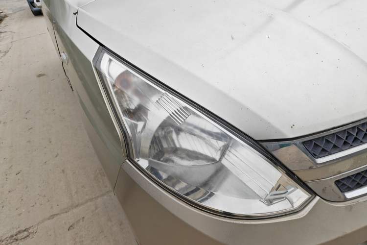 Used Wuling Rongguang V 2016 1.5L Standard Version
