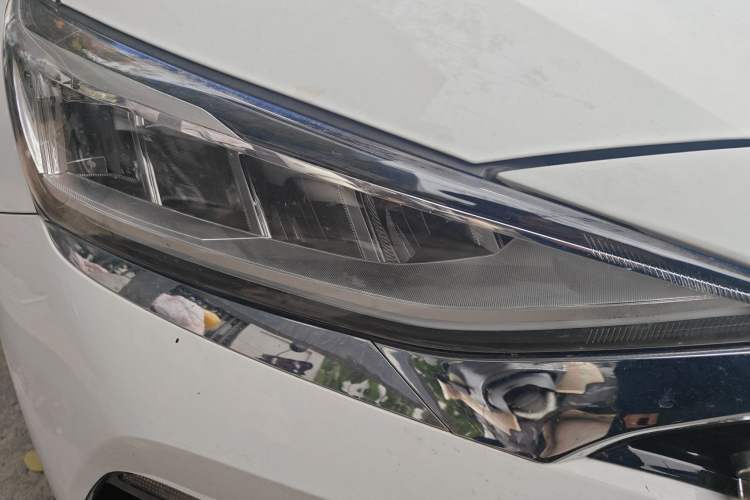 Used Hyundai Lafesta 2021 280TGDi Luxury Sport Enjoyment Edition Right Front Headlight