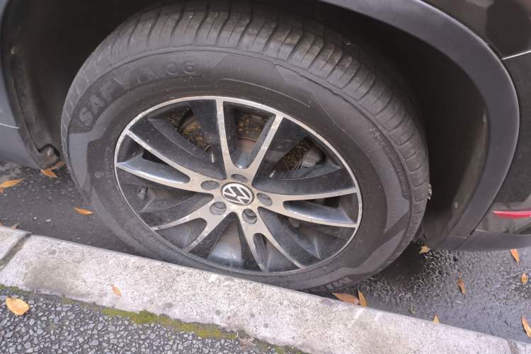 Used Volkswagen Tiguan 2013 1.8 TSI Automatic All-Wheel Drive Luxury Model