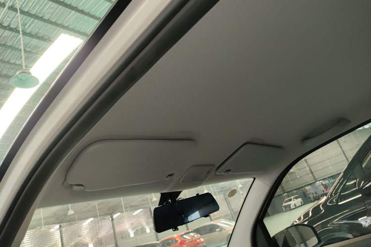Used Wuling Hongguang MINIEV 2022 Macaron Fashion Edition Lithium-Nickel-Cobalt-Alpha-oxide Headliner