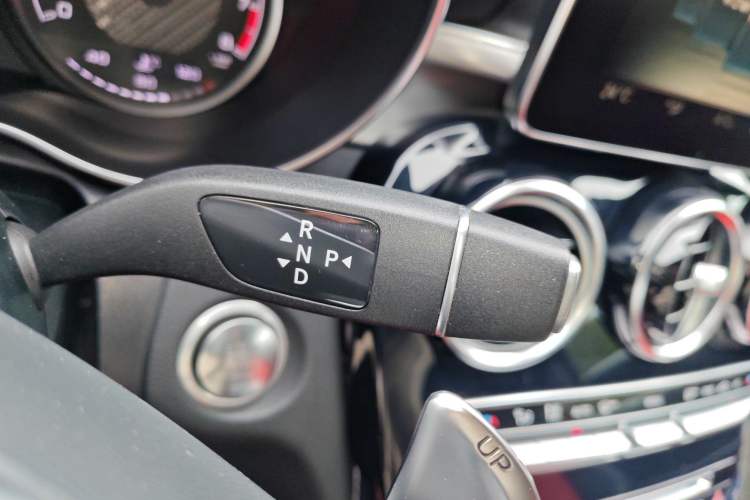 Used Mercedes-Benz C-Class AMG 2016 AMG C 63 Coupe Gear Lever