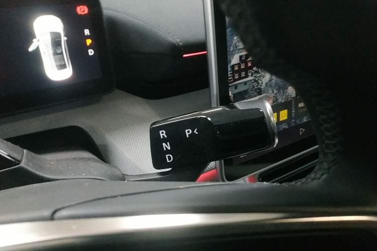 Used Polestar 4 2023 Single-Motor Long-Range PLUS