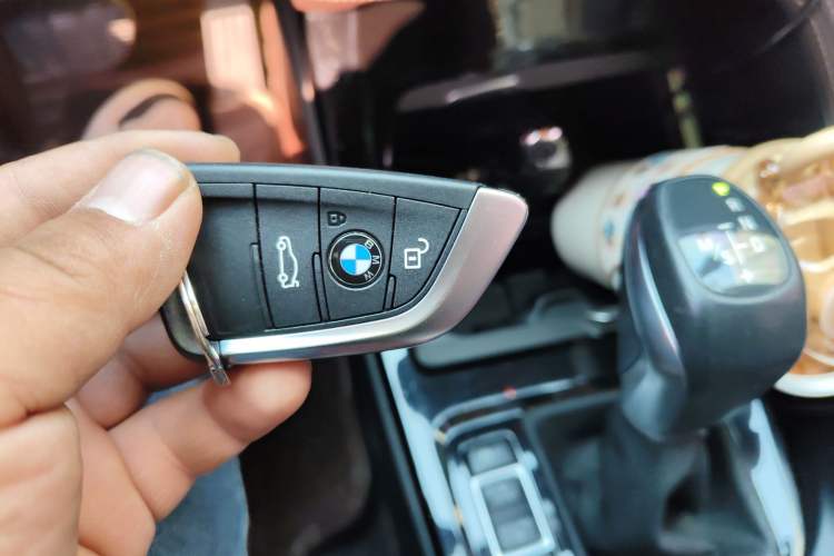 Used BMW X1 2019 sDrive18Li Premium Edition Vehicle Key