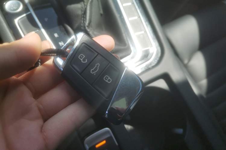 Used Volkswagen Magotan 2018 Facelift 330TSI DSG Luxury Model
