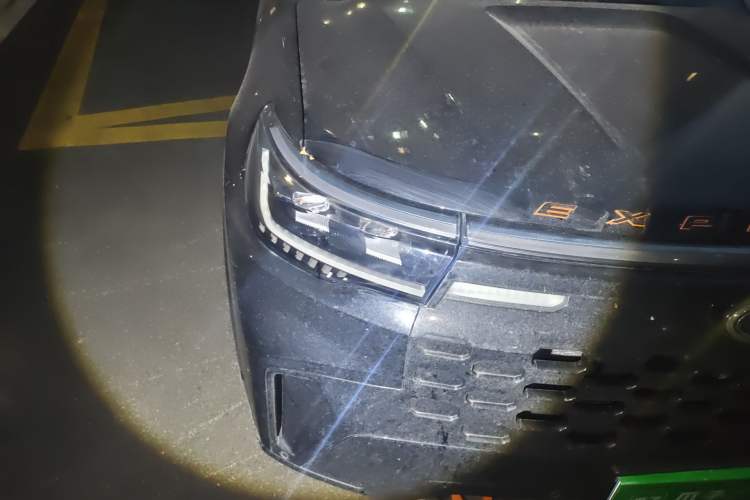 Used Ford Explorer 2023 EcoBoost 285 Kunlun Peak Edition 6-Seater Right Front Headlight