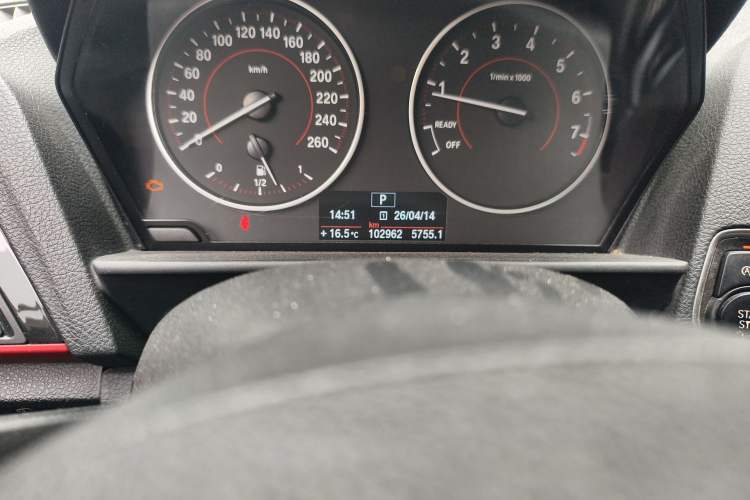 Used BMW 1 Series 2013 Revised 118i Sport Edition Odometer Close Up