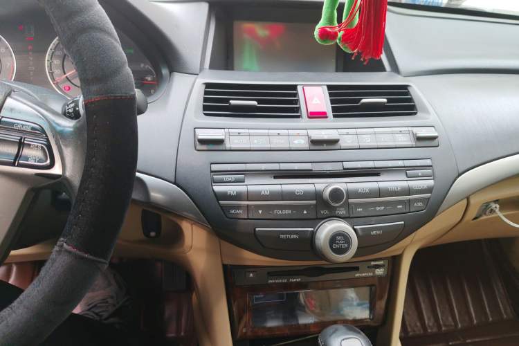 Used Honda Accord 2011 2.4L LX Audio And AC Panel