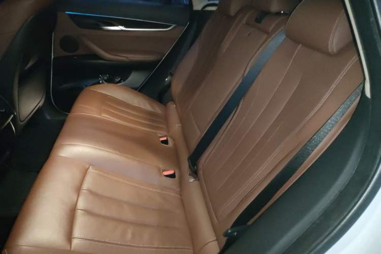 Used BMW X6 2018 xDrive28i
