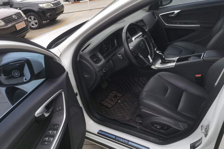 Used Volvo S60 2017 S60L T3 Smart Upgrade Edition Driver Seat