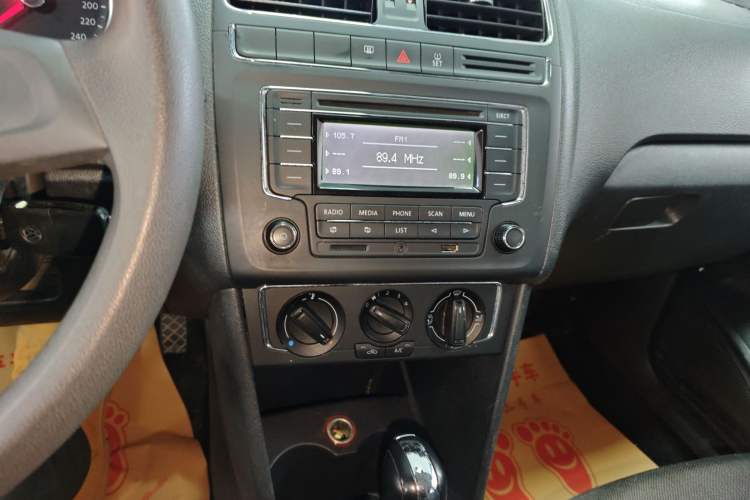 Used Volkswagen Polo 2014 1.6L Automatic Comfort Edition