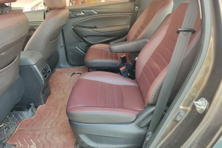 Used CHANGAN OSHAN A800 2017 1.6L Manual Luxury Model Left Rear Seat