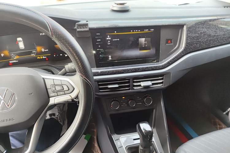 Used Volkswagen Lavida 2023 New Rui 1.5L Automatic New Yi Edition Audio And AC Panel