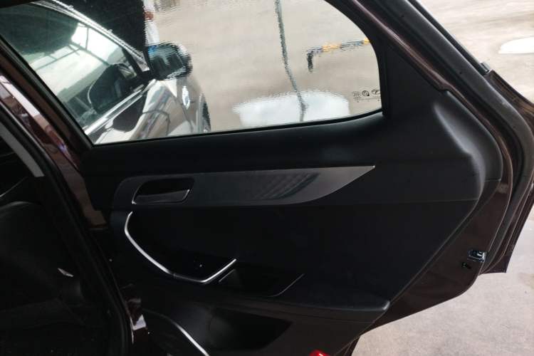 Used Soueast DX7 2018 Prime 1.5T Automatic Luxury Model China V Standard
